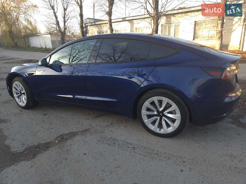Седан Tesla Model 3 2021 в Ивано-Франковске фото 4 Седан Tesla Model 3 2021 в Ивано-Франковске