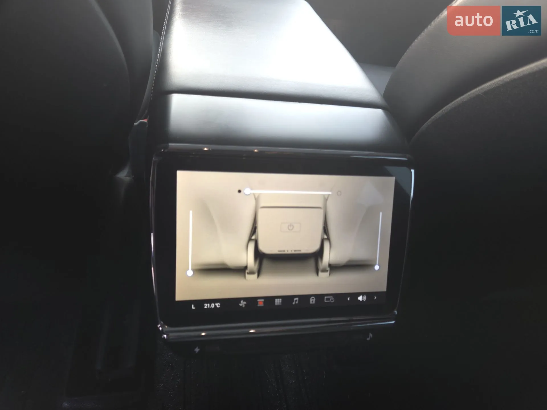 2021 Tesla Model 3 - мініатюра 15