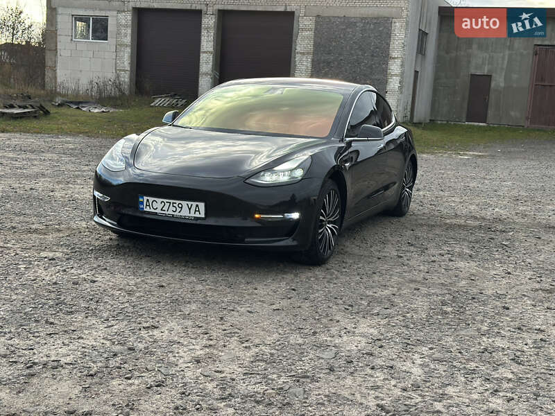 Седан Tesla Model 3 2018 в Луцьку фото 4 Седан Tesla Model 3 2018 в Луцьку