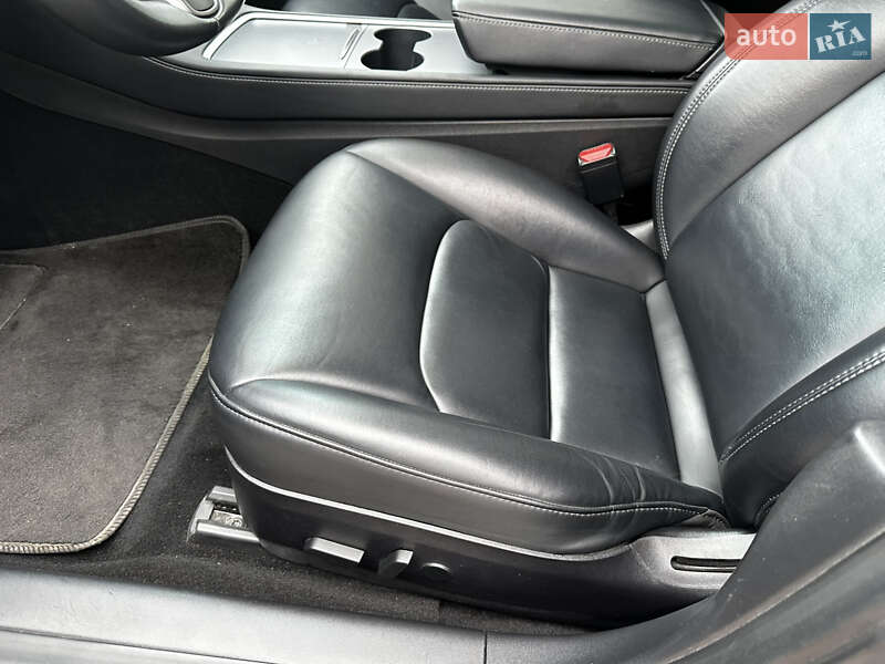 Седан Tesla Model 3 2018 в Луцьку фото 21 Седан Tesla Model 3 2018 в Луцьку