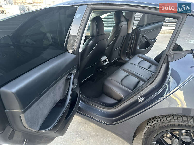 Седан Tesla Model 3 2022 в Киеве фото 18 Седан Tesla Model 3 2022 в Киеве
