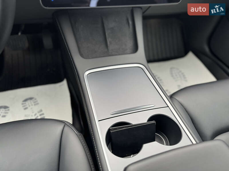 Седан Tesla Model 3 2021 в Луцке фото 19 Седан Tesla Model 3 2021 в Луцке