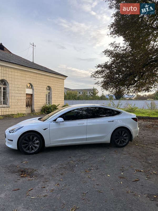 Седан Tesla Model 3 2019 в Кам'янці-Бузькій фото 3 Седан Tesla Model 3 2019 в Кам'янці-Бузькій