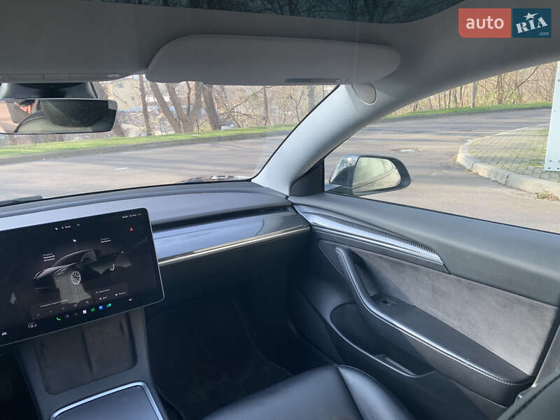 Седан Tesla Model 3 2022 в Киеве фото 17 Седан Tesla Model 3 2022 в Киеве