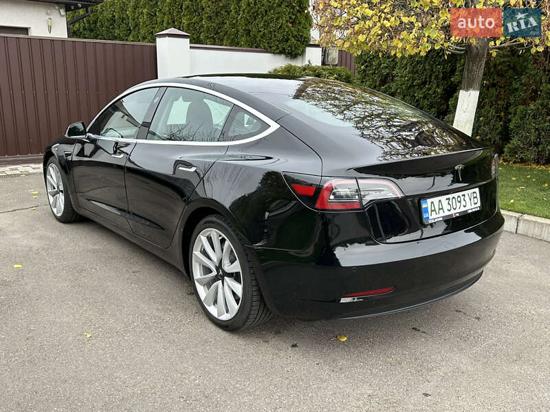 Седан Tesla Model 3 2020 в Києві фото 5 Седан Tesla Model 3 2020 в Києві