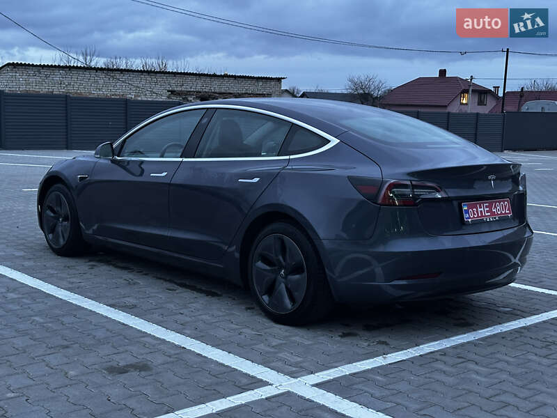 Седан Tesla Model 3 2019 в Дубно фото 6 Седан Tesla Model 3 2019 в Дубно