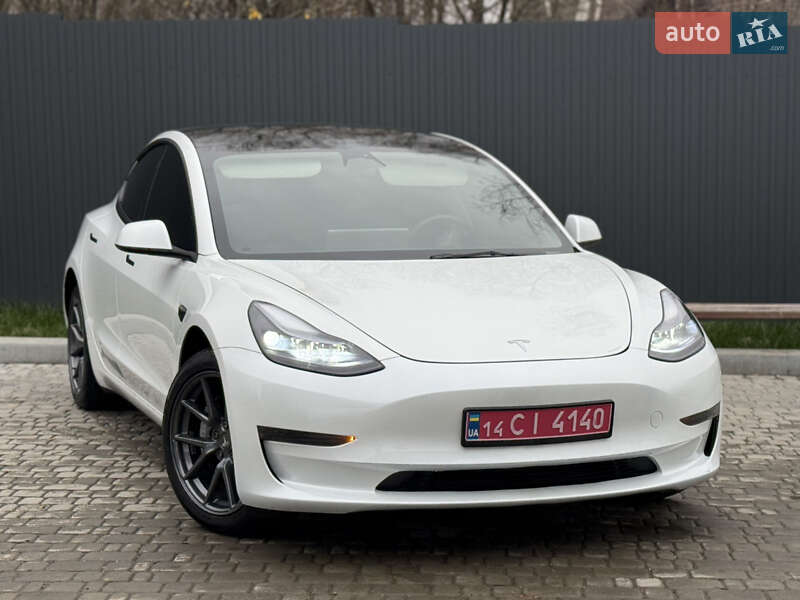Седан Tesla Model 3 2023 в Львове фото 3 Седан Tesla Model 3 2023 в Львове