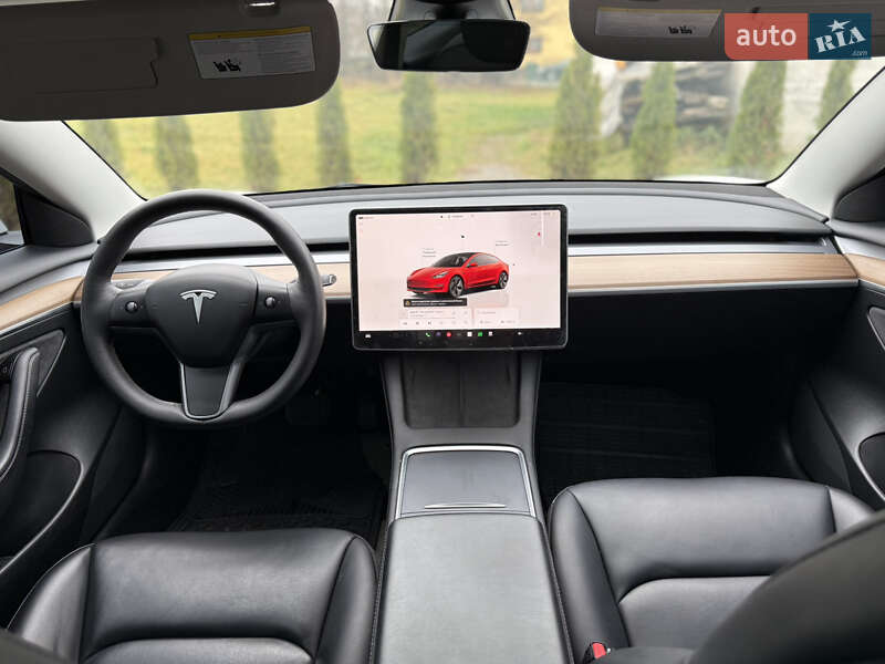 Седан Tesla Model 3 2023 в Львове фото 49 Седан Tesla Model 3 2023 в Львове