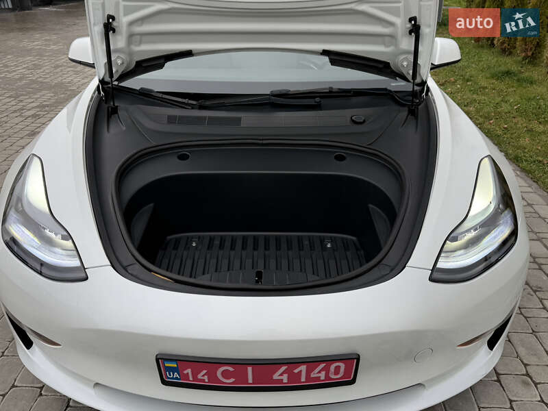 Седан Tesla Model 3 2023 в Львове фото 59 Седан Tesla Model 3 2023 в Львове