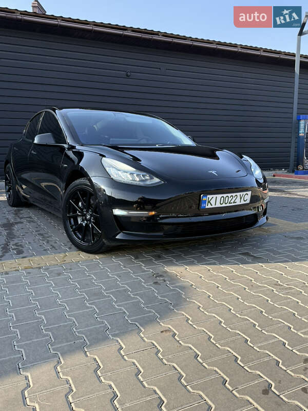 Седан Tesla Model 3 2019 в Белой Церкви фото Седан Tesla Model 3 2019 в Белой Церкви