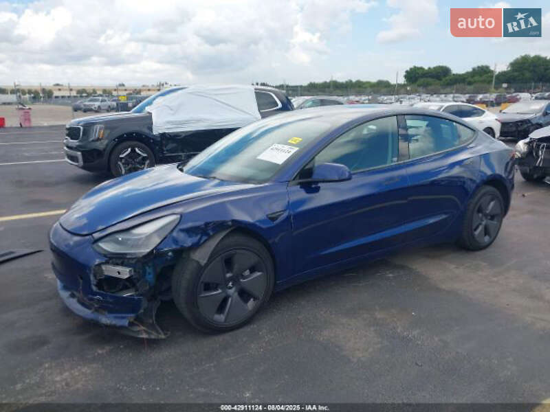 Седан Tesla Model 3 2022 в Киеве фото 2 Седан Tesla Model 3 2022 в Киеве