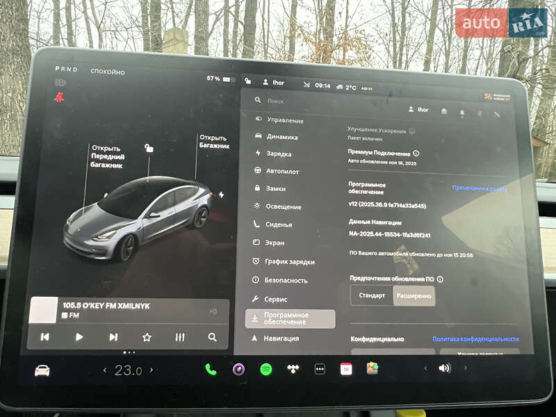 Седан Tesla Model 3 2021 в Киеве
