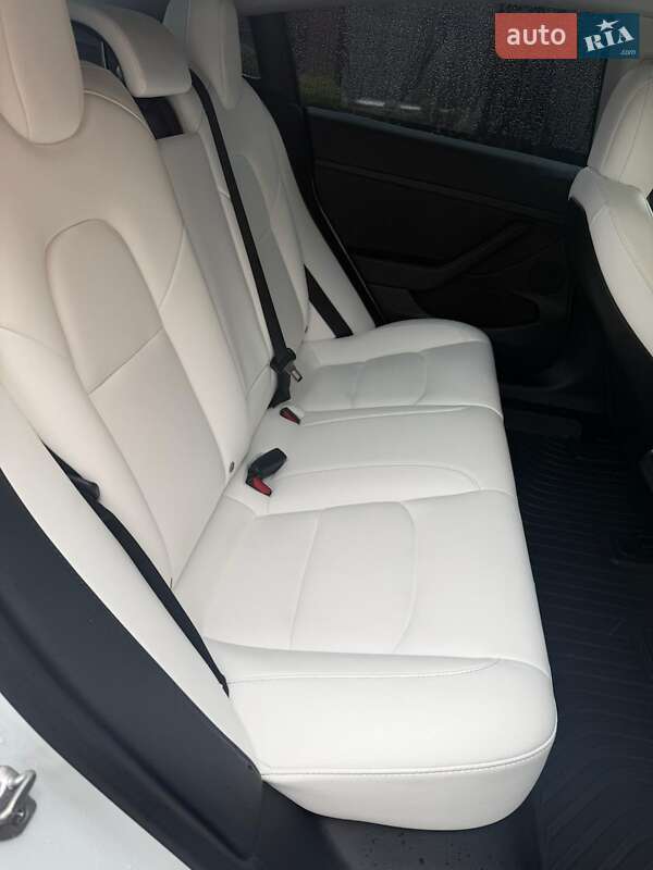 Седан Tesla Model 3 2022 в Хмельницком фото 27 Седан Tesla Model 3 2022 в Хмельницком