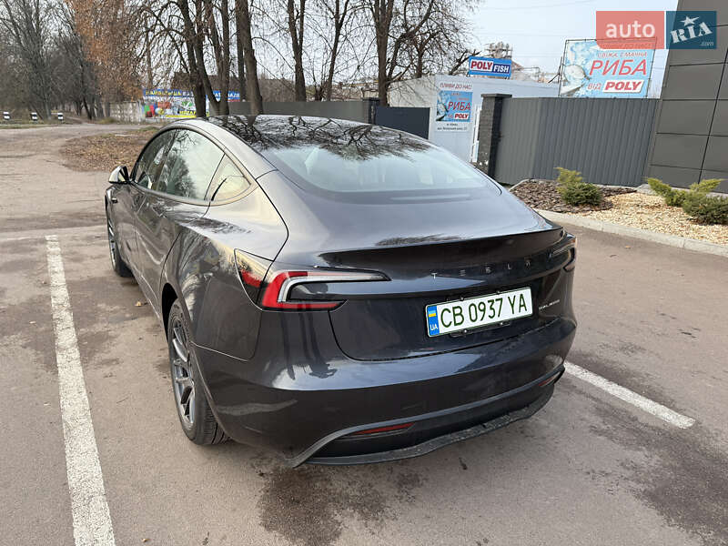 Седан Tesla Model 3 2024 в Киеве фото 15 Седан Tesla Model 3 2024 в Киеве