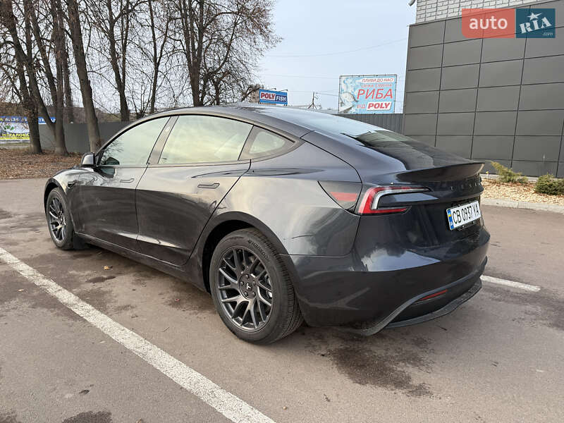 Седан Tesla Model 3 2024 в Киеве фото 18 Седан Tesla Model 3 2024 в Киеве