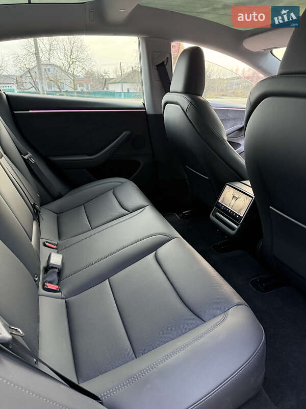 Седан Tesla Model 3 2024 в Киеве фото 36 Седан Tesla Model 3 2024 в Киеве