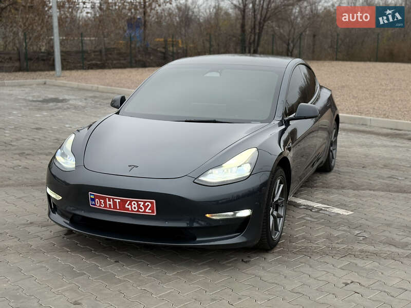 Седан Tesla Model 3 2022 в Кривому Розі фото 8 Седан Tesla Model 3 2022 в Кривому Розі