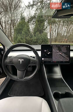 Седан Tesla Model 3 2018 в Черкассах фото 29 Седан Tesla Model 3 2018 в Черкассах