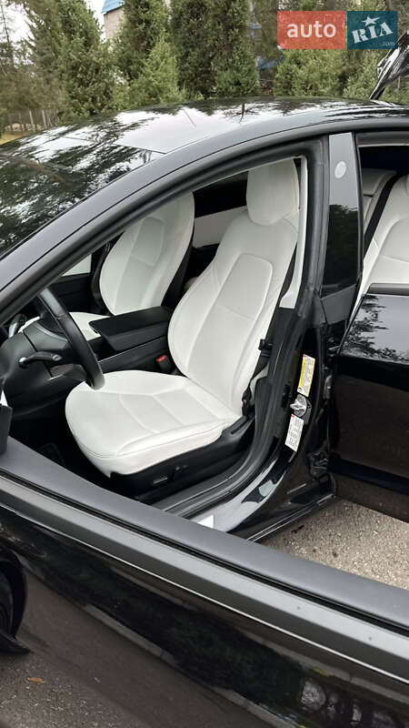 Седан Tesla Model 3 2018 в Черкасах фото 38 Седан Tesla Model 3 2018 в Черкасах
