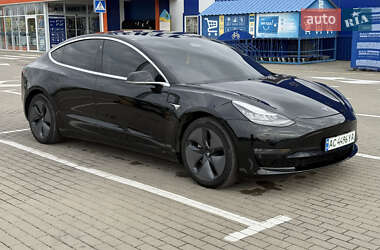 Седан Tesla Model 3 2019 в Нововолинську