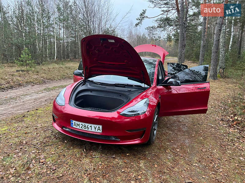 Седан Tesla Model 3 2023 в Житомире фото 32 Седан Tesla Model 3 2023 в Житомире