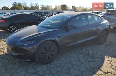 Tesla Model 3 2025