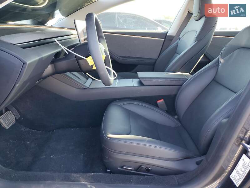 Седан Tesla Model 3 2025 в Львові