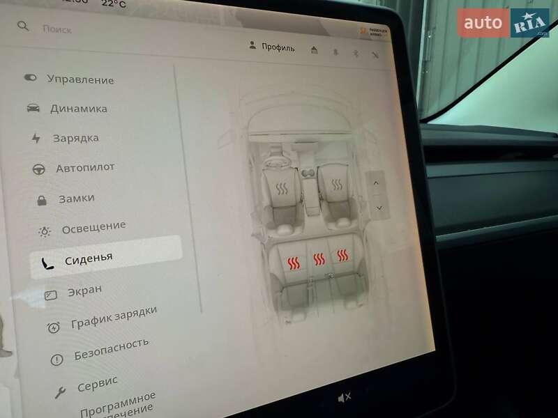 Седан Tesla Model 3 2020 в Києві