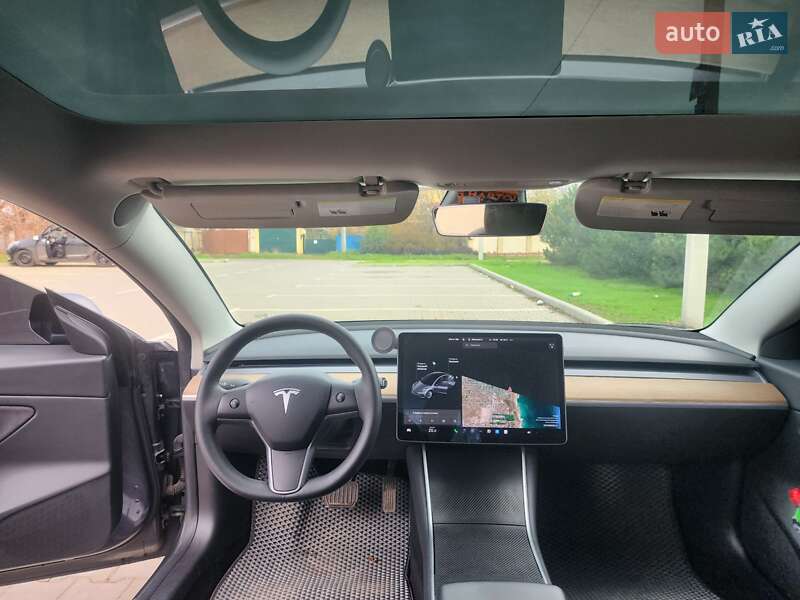 Седан Tesla Model 3 2018 в Одесі фото 17 Седан Tesla Model 3 2018 в Одесі