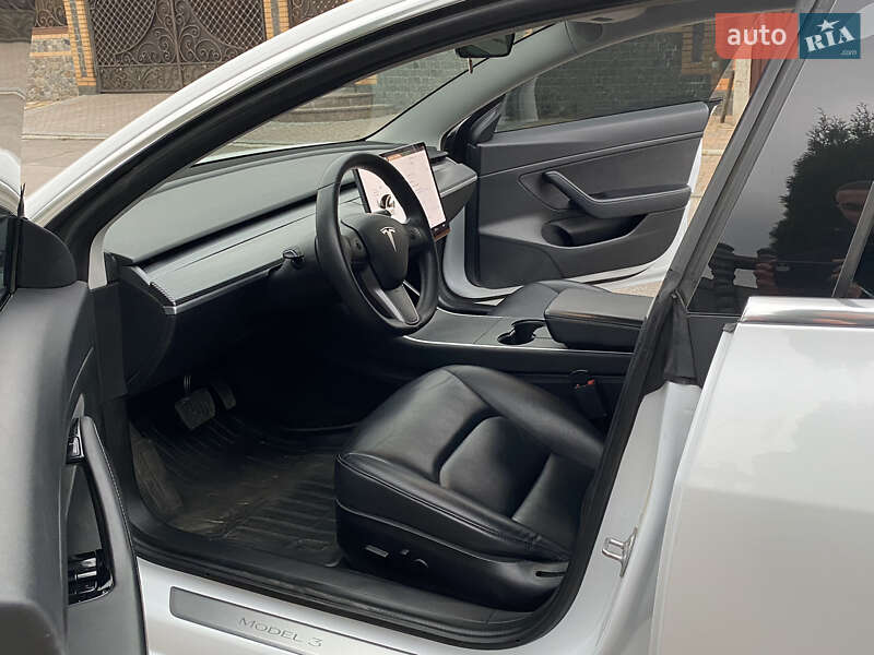 Седан Tesla Model 3 2019 в Білій Церкві фото 15 Седан Tesla Model 3 2019 в Білій Церкві