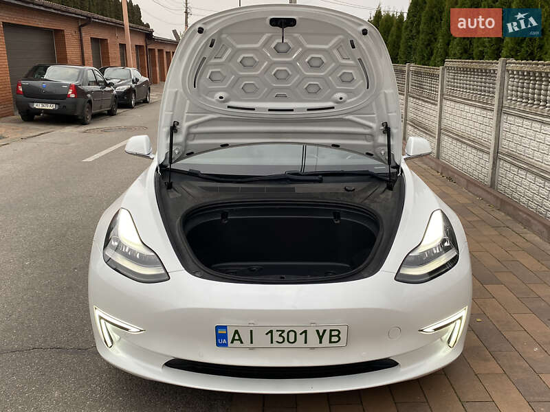 Седан Tesla Model 3 2019 в Білій Церкві фото 30 Седан Tesla Model 3 2019 в Білій Церкві