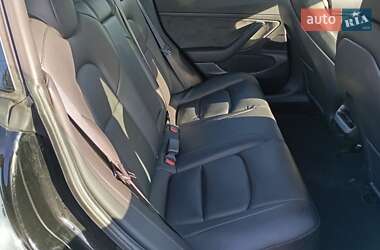 Седан Tesla Model 3 2020 в Луцке