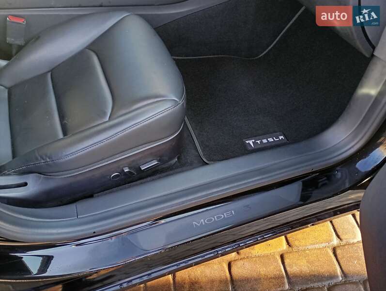 Седан Tesla Model 3 2020 в Луцке фото 16 Седан Tesla Model 3 2020 в Луцке