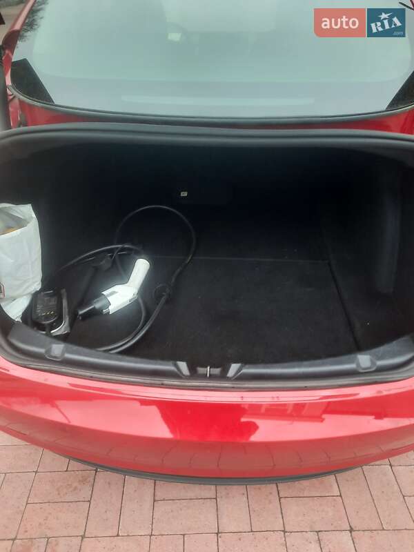 Седан Tesla Model 3 2022 в Рівному фото 9 Седан Tesla Model 3 2022 в Рівному