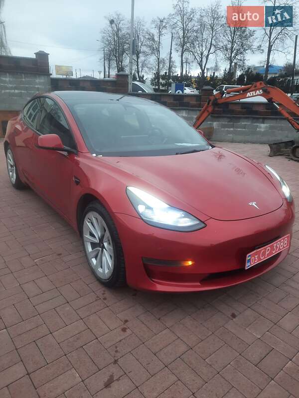 Седан Tesla Model 3 2022 в Рівному фото 10 Седан Tesla Model 3 2022 в Рівному