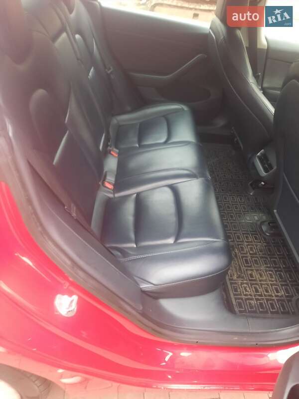 Седан Tesla Model 3 2022 в Рівному фото 24 Седан Tesla Model 3 2022 в Рівному