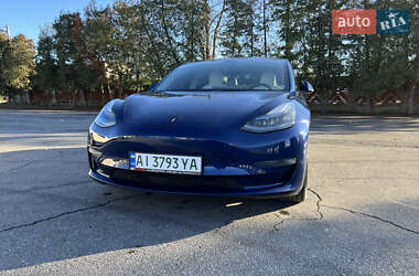 Седан Tesla Model 3 2022 в Ужгороді