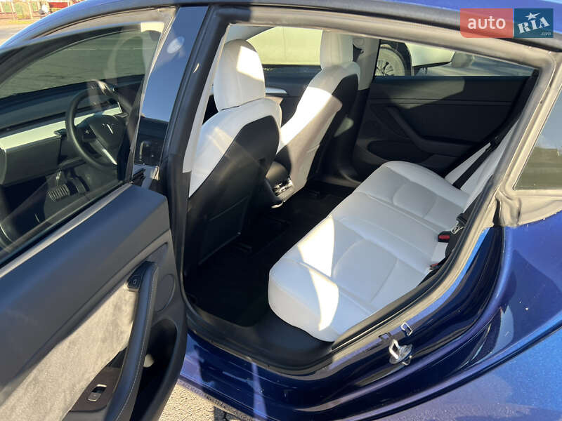 Седан Tesla Model 3 2022 в Ужгороде фото 11 Седан Tesla Model 3 2022 в Ужгороде