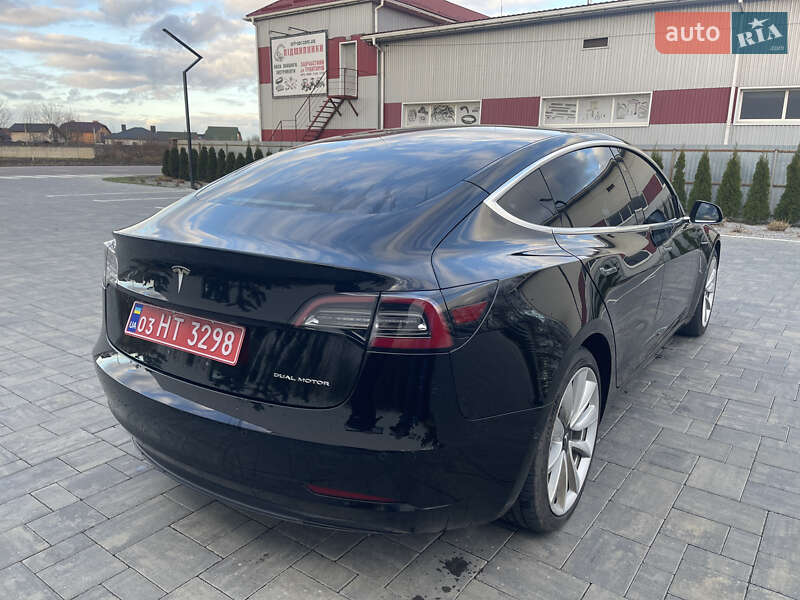 Седан Tesla Model 3 2018 в Луцке фото 7 Седан Tesla Model 3 2018 в Луцке