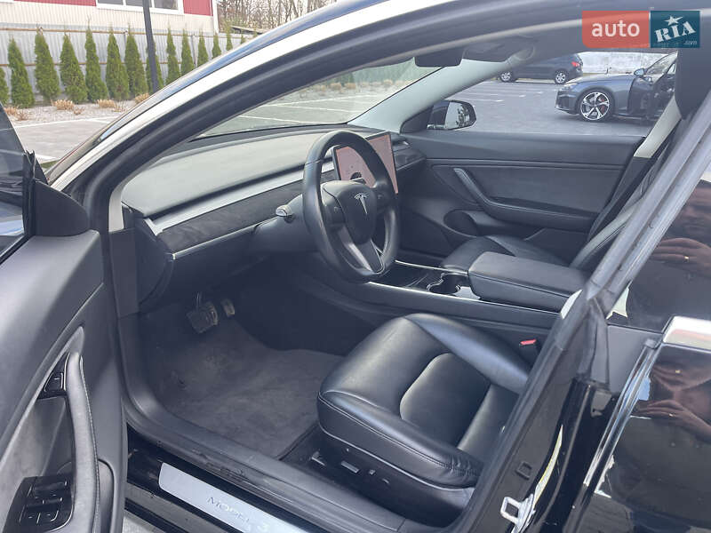 Седан Tesla Model 3 2018 в Луцке фото 12 Седан Tesla Model 3 2018 в Луцке