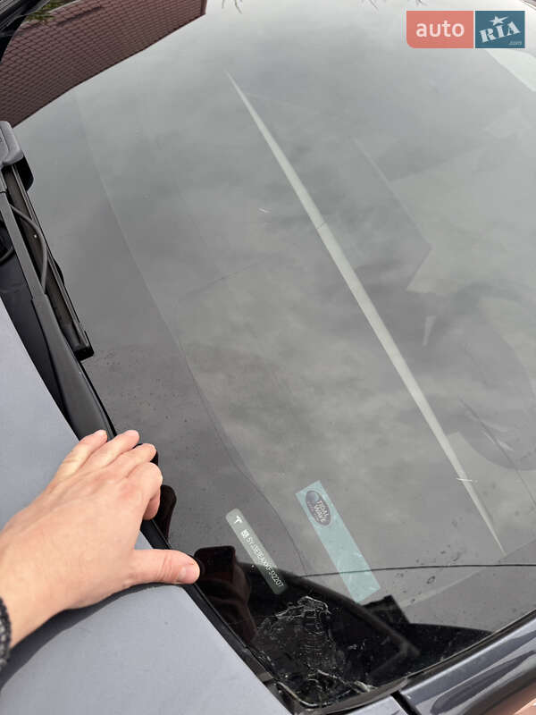 Седан Tesla Model 3 2019 в Одесі