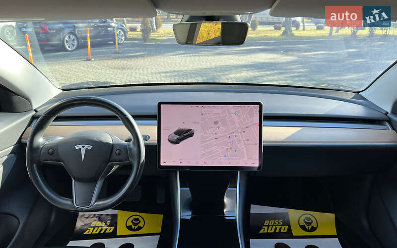 Седан Tesla Model 3 2018 в Львове фото 16 Седан Tesla Model 3 2018 в Львове
