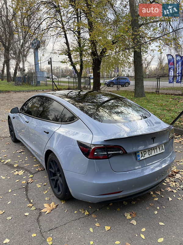 Седан Tesla Model 3 2021 в Запоріжжі