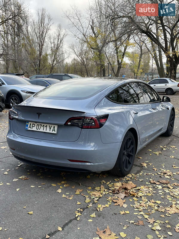 Седан Tesla Model 3 2021 в Запоріжжі