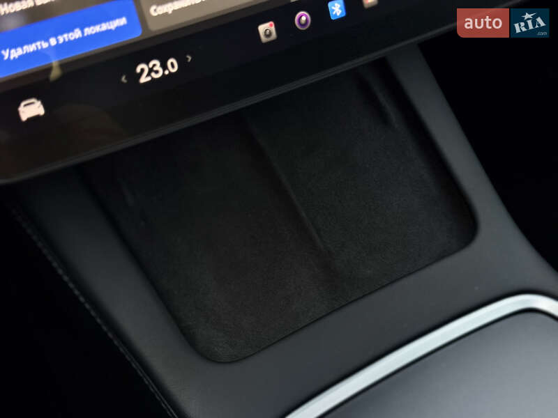 Седан Tesla Model 3 2022 в Кривом Роге