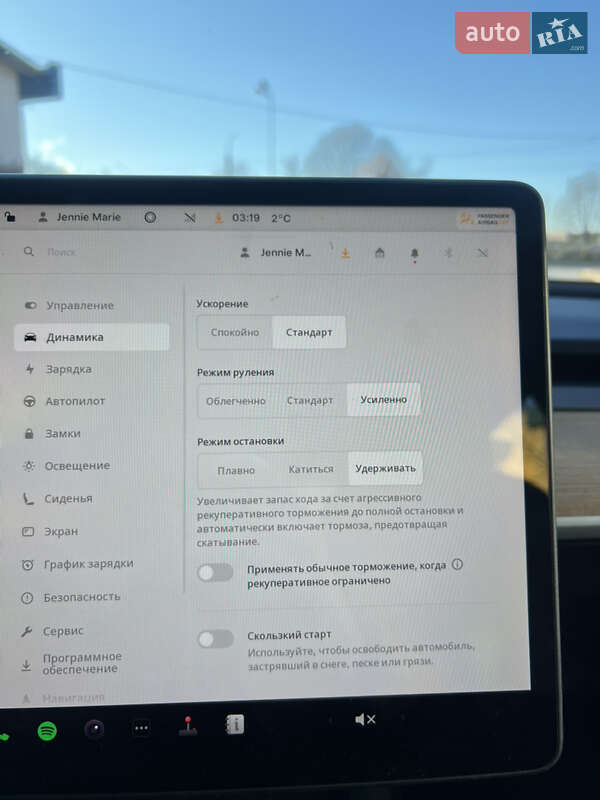 Седан Tesla Model 3 2022 в Луцьку