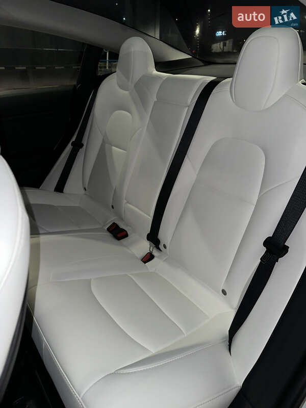 Седан Tesla Model 3 2022 в Ровно фото 20 Седан Tesla Model 3 2022 в Ровно