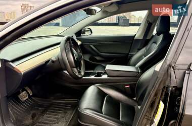 Седан Tesla Model 3 2019 в Киеве фото 12 Седан Tesla Model 3 2019 в Киеве