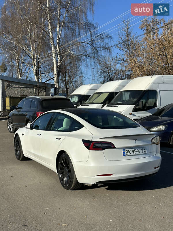 Седан Tesla Model 3 2022 в Ровно фото 2 Седан Tesla Model 3 2022 в Ровно