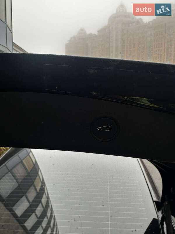 Седан Tesla Model 3 2021 в Одессе